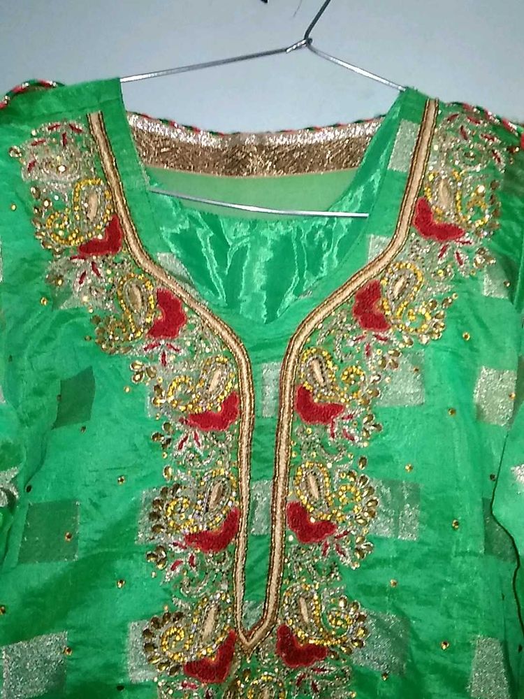 Madhuri Green party wear Salwar Suit