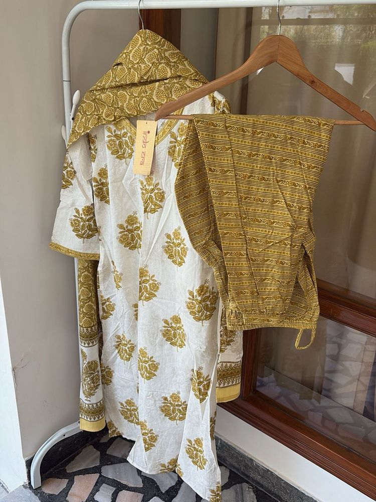Beautiful Floral Print Kurta Set Afghani salw