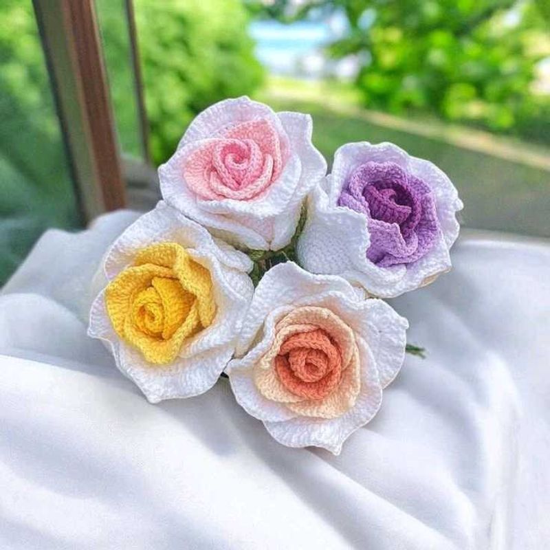 Crochet Rose Bouquet(Set Of 4)