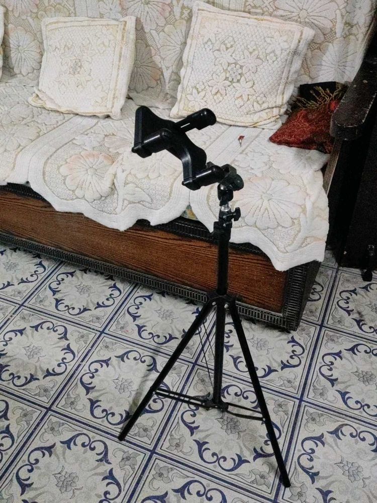 Tripod