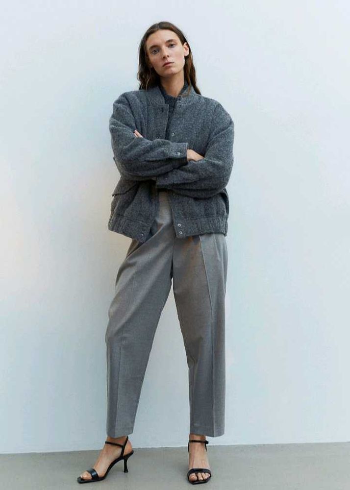 H&amp;M grey Ankle length trousers