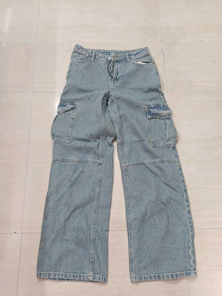 Light Wash Wide Leg Cargo Jeans