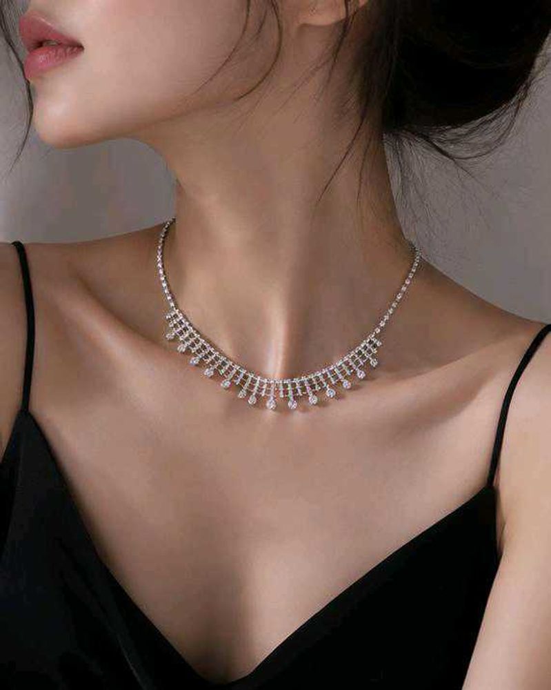 ✨Rhinestone fringe Necklace