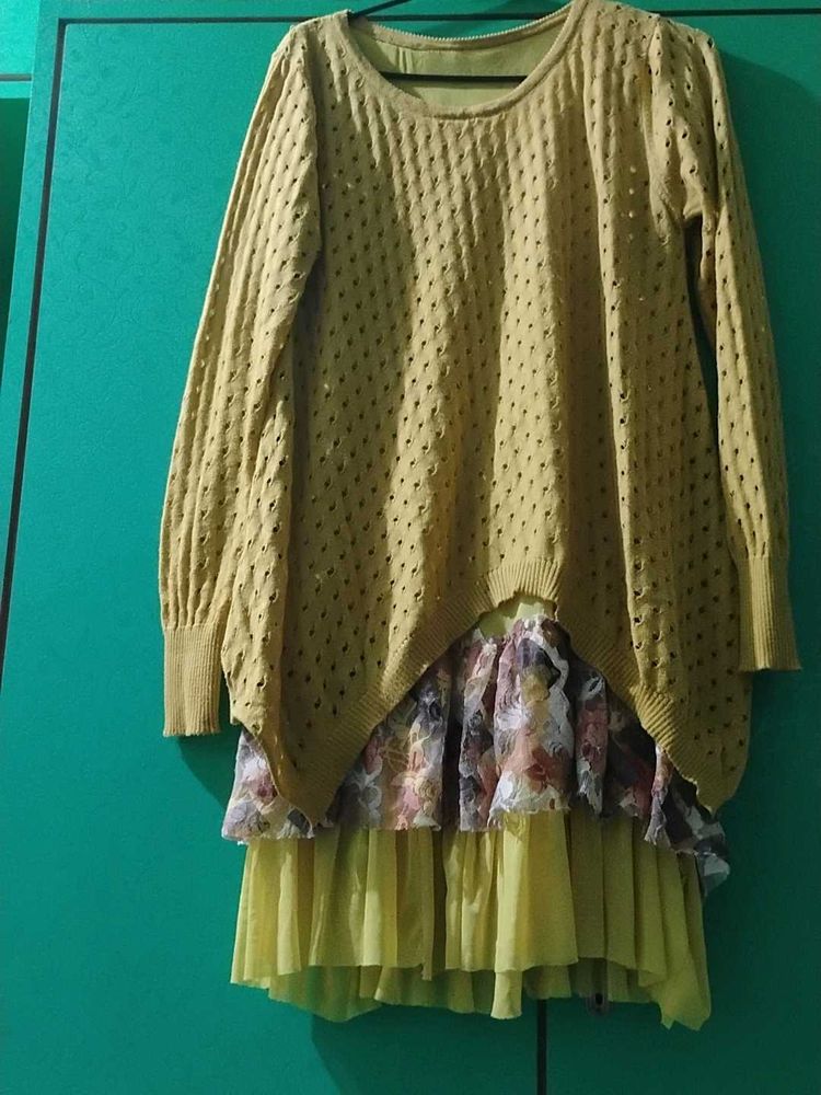 Pre Winter Top With Net In Bottom