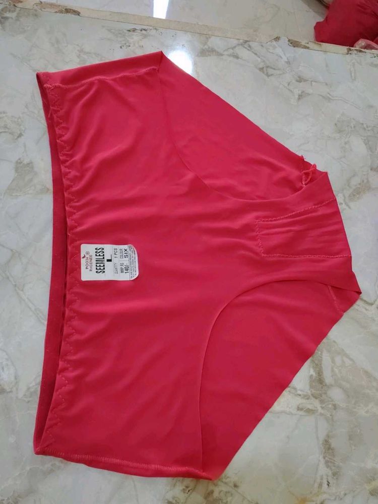 Comfortable Seamless Briefs