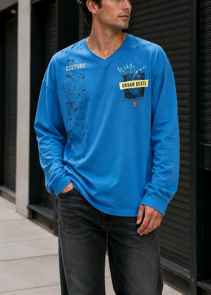 Men's Blue Graphic T-Shirt