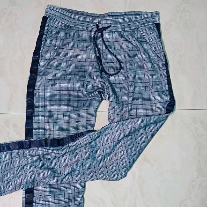 Stylish Checkered Lower Pants