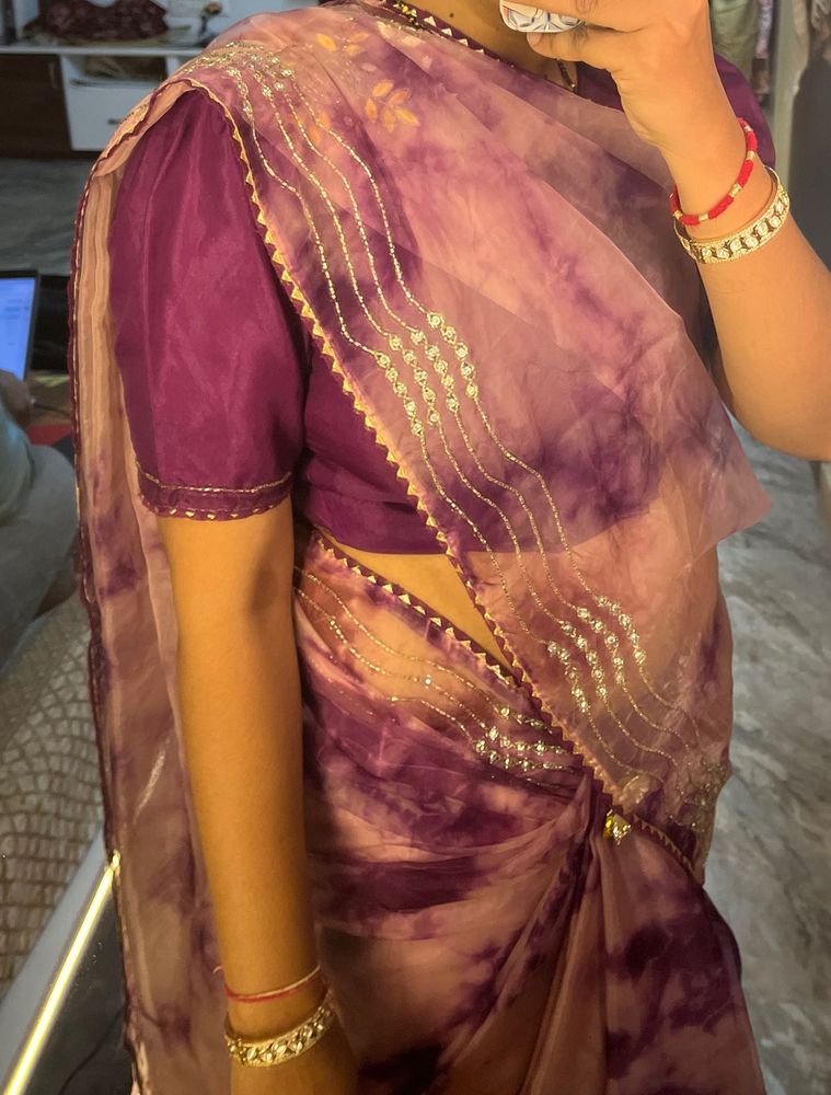 Elegant Purple Tie-Dye Saree