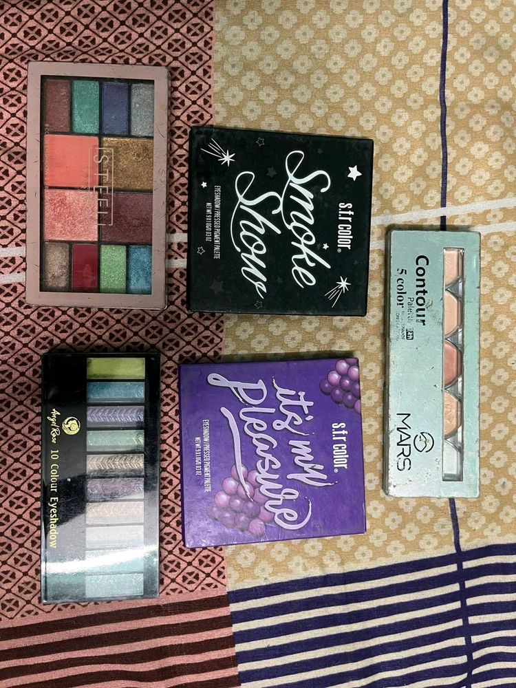 Eyeshadow Palettes Bundle