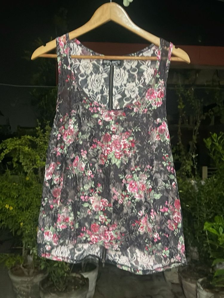 Floral Lace Sleeveless Top