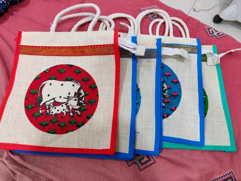 5 pieces New Jute Bags with Traditional Print
