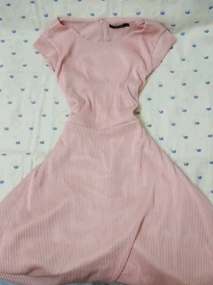 Cute pink elegant dress