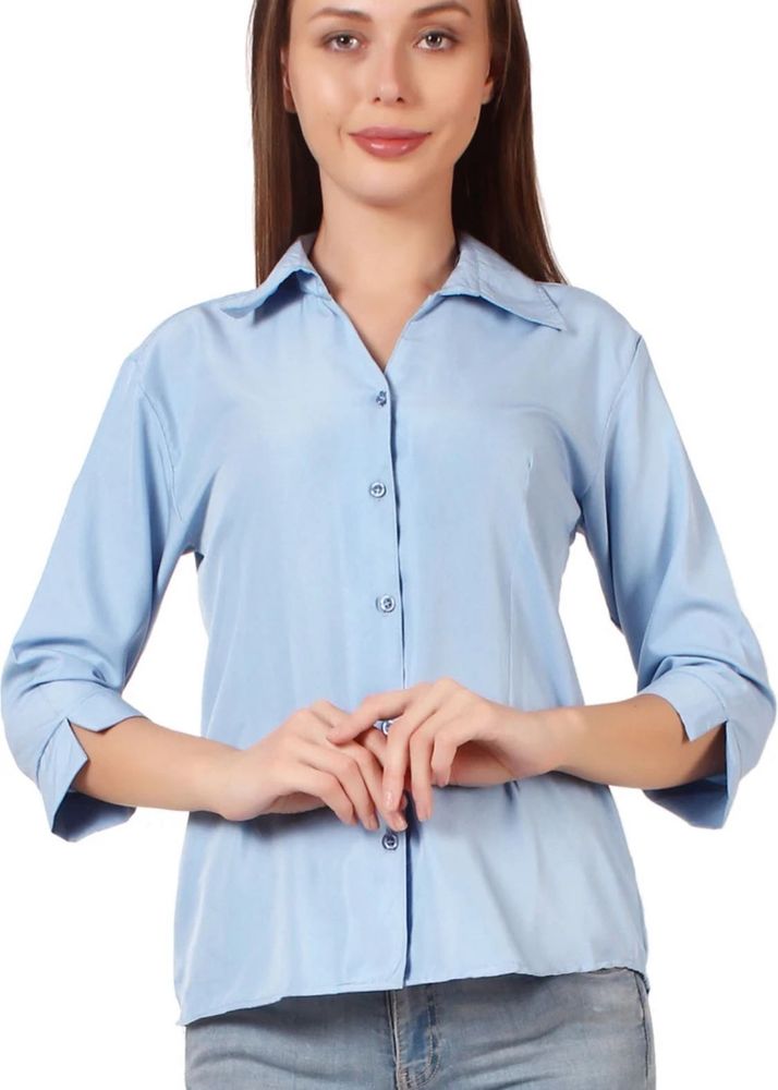 Light Blue Collared Button-Up Shirt
