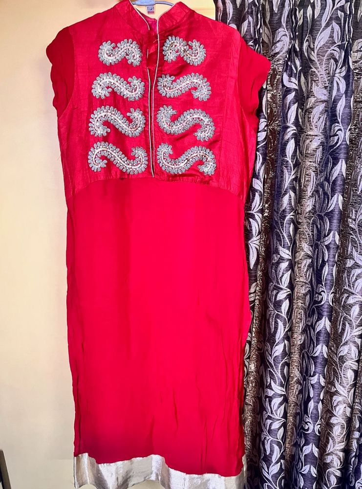 Red Embroidered Kurti With Pure Chiffon Dupatta