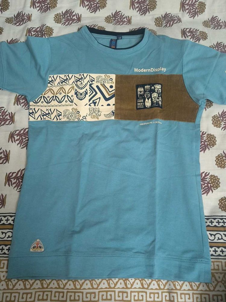 Men's Blue Graphic T-Shirt