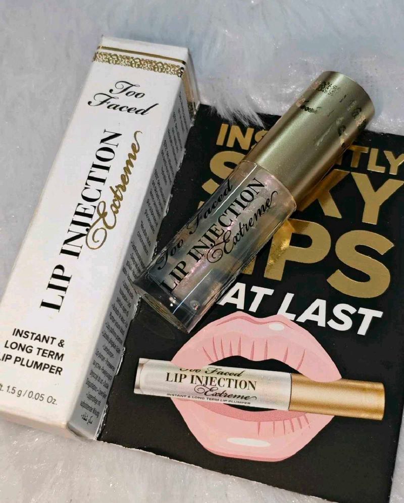 Too Faced Lip Injection Extreme.
