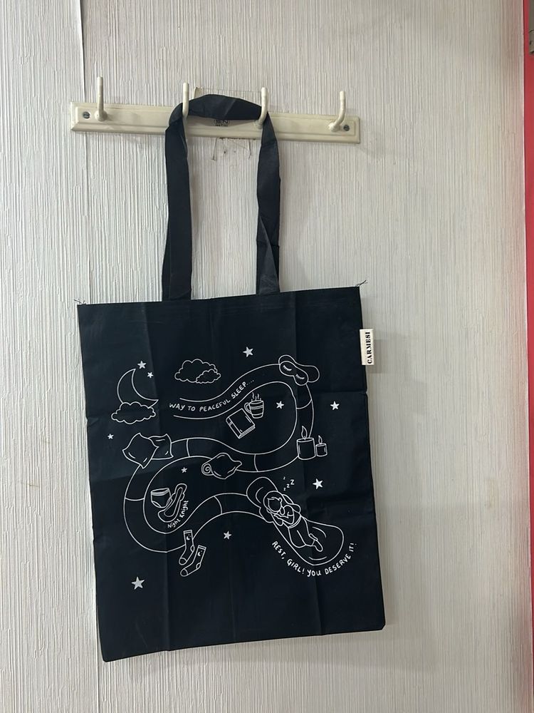 Cute Black Tote Bag with Graphic Print