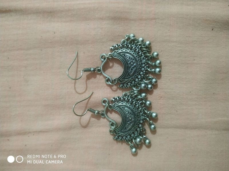 oxidised hangings