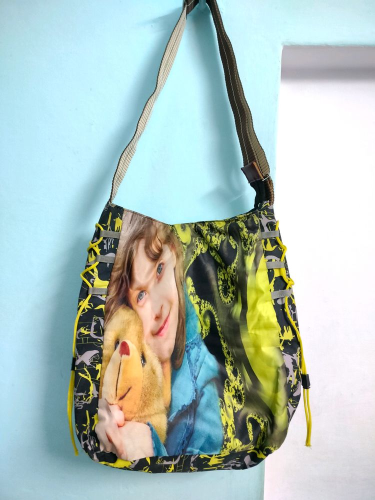 College Bag Or Carry Bag