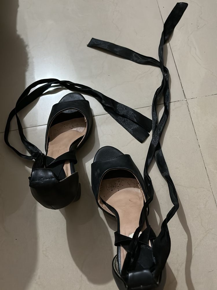 Long Ribbon Type Heels 👠
