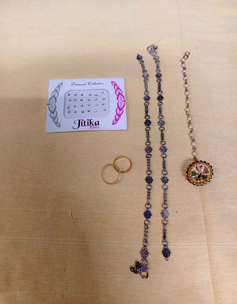 Ring, mangtika, payal