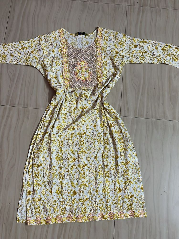 Elegant Printed Kurta with Embroidery
