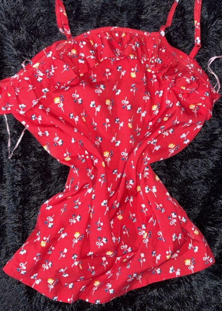 Cute Red Floral top