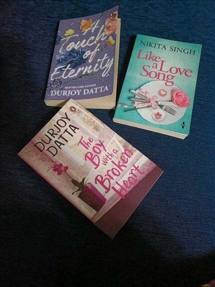 Set of 3 novels
