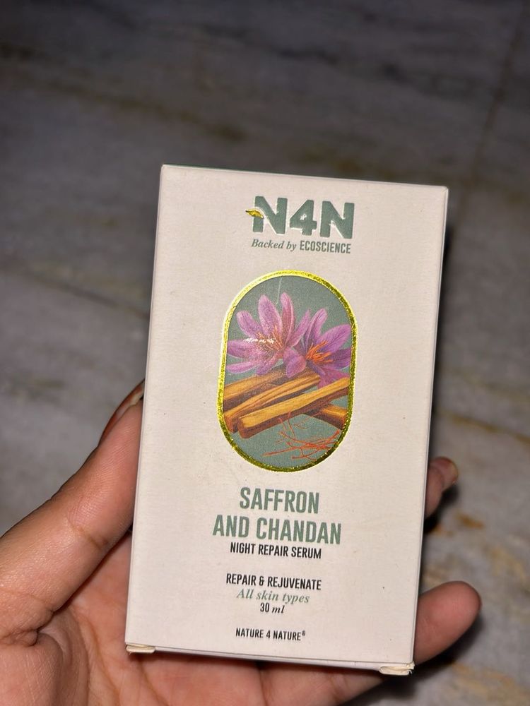 N4N Saffron &amp; Chandan Serum