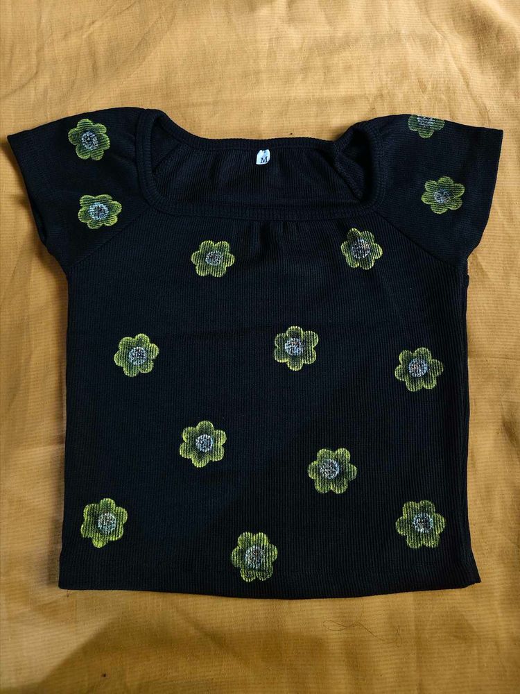 Black Ribbed Top with Flower Appliques
