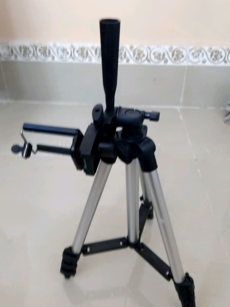 Tripod 360° Rotatable