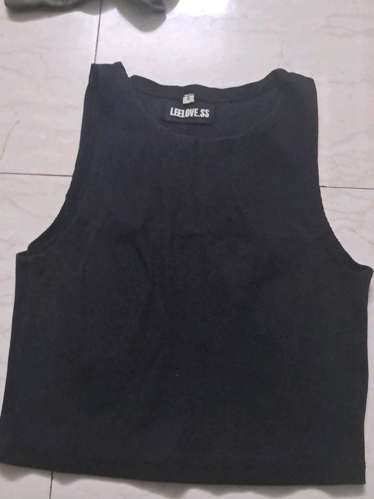 Sleek Black Sleeveless Crop Top