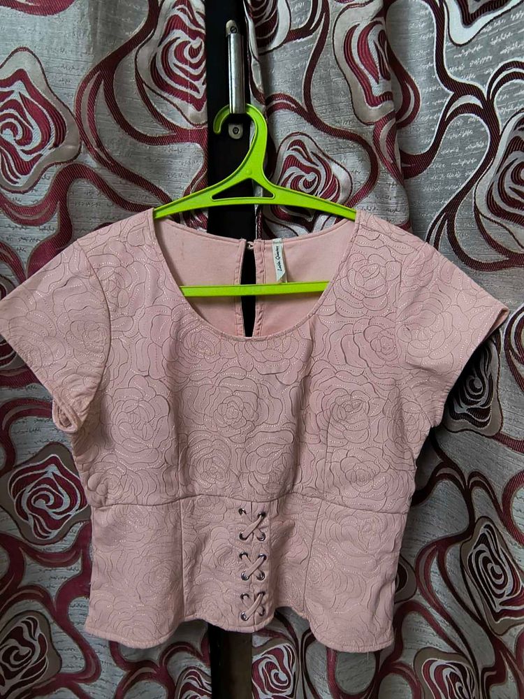 Cute Rose Lace-Up Crop Top