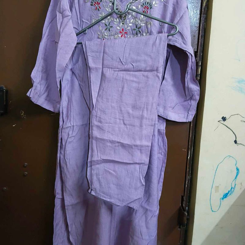 Embroidered Lavender Kurta Set