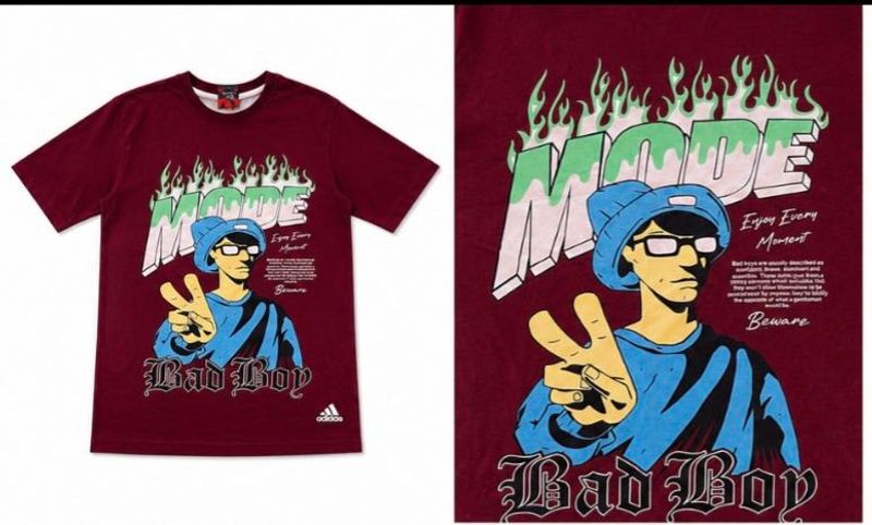 oversized Maroon Graphic T-Shirt