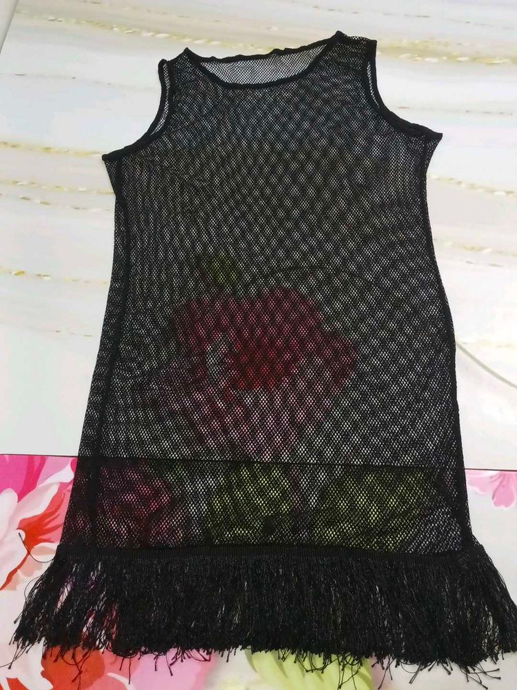 (1300)Black Fringe Mesh Cover-Up