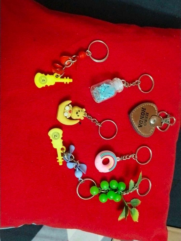 Kids Keychain 7 Pc Combo