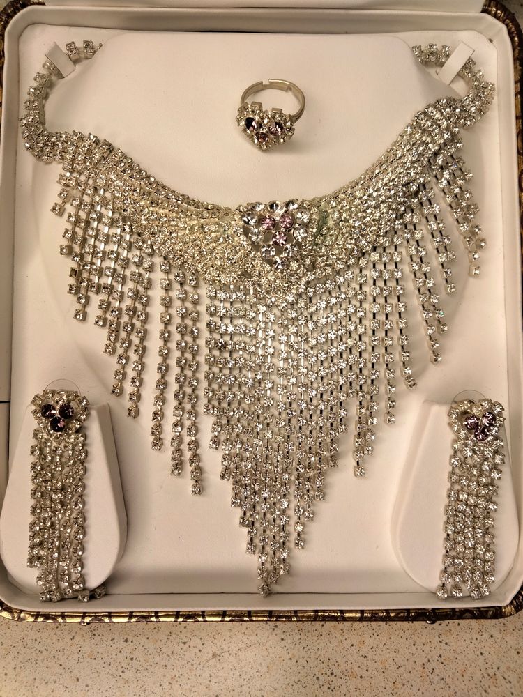 ~NECKLACE~