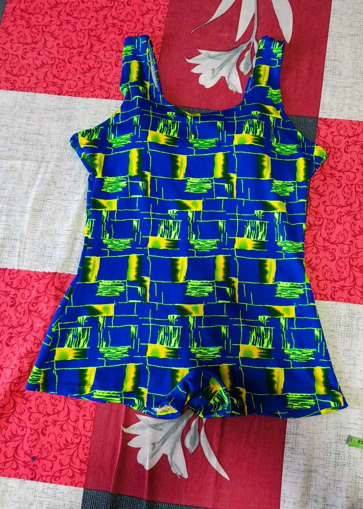 comfortable swimming set