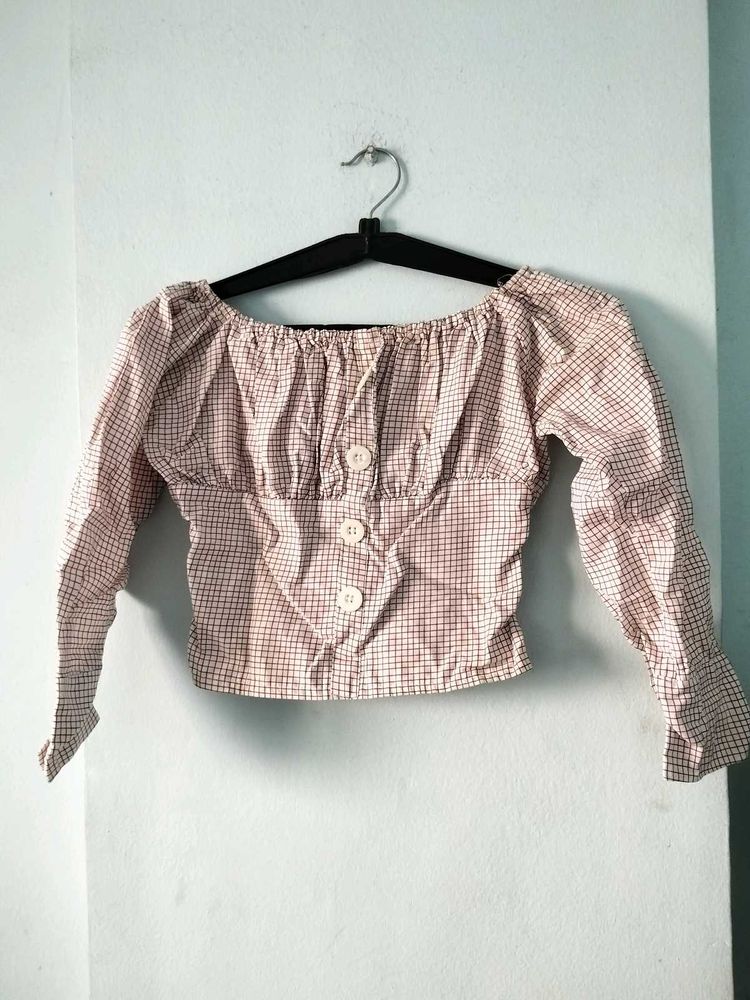 Chic Checked Off-Shoulder Top 🤍❤️
