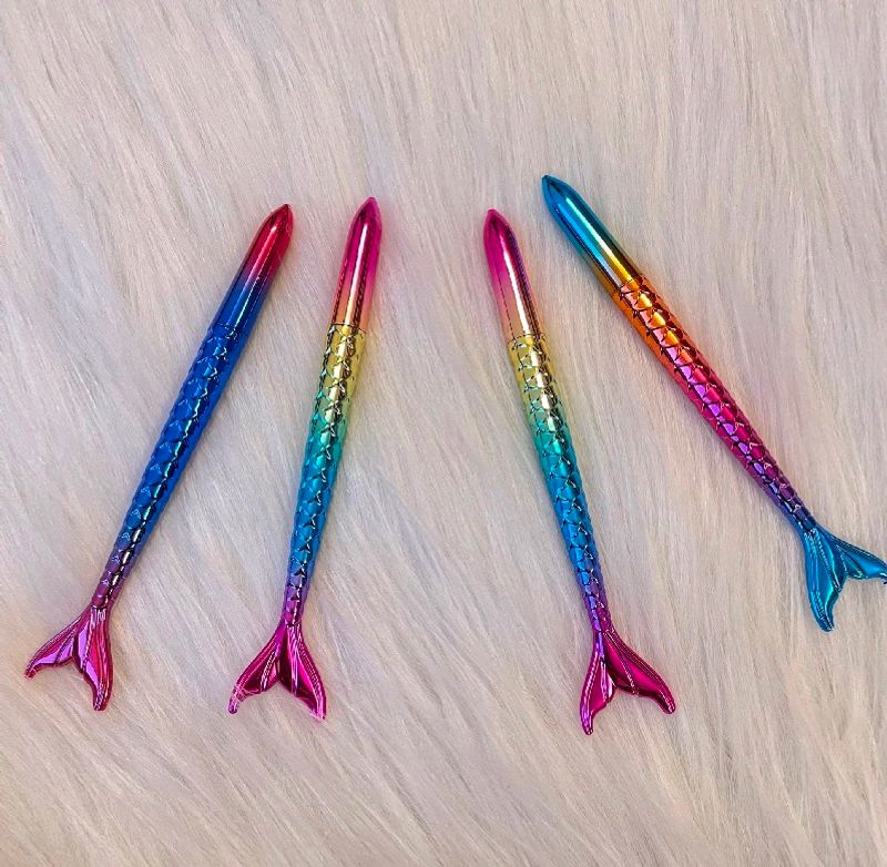 Cute Mermaid  Set- 2pens🧜