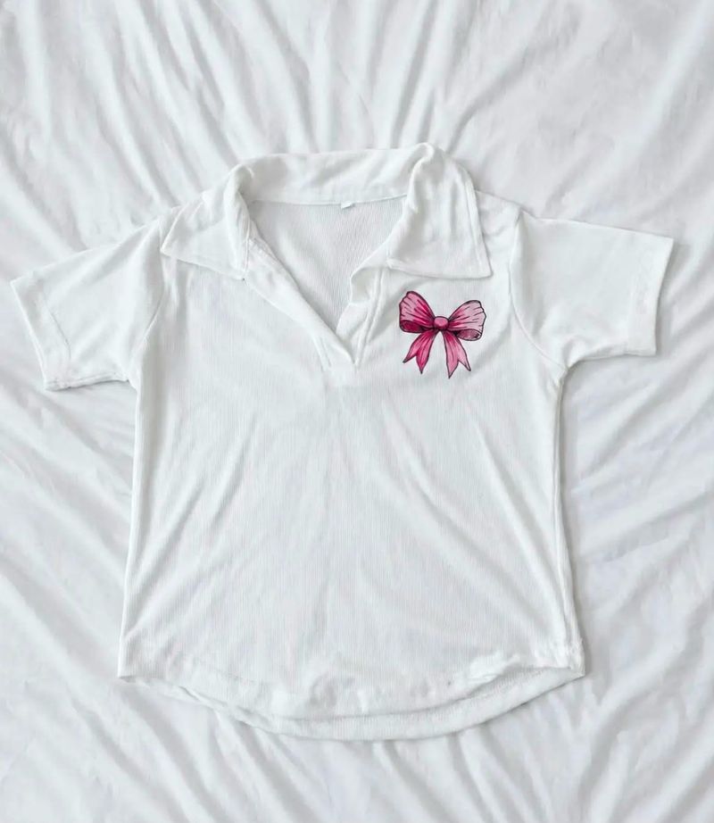 Cute White Top with Pink Bow