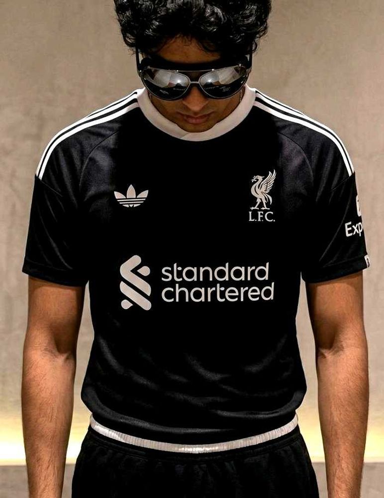 🖤Authentic Adidas Liverpool FC Player version🖤