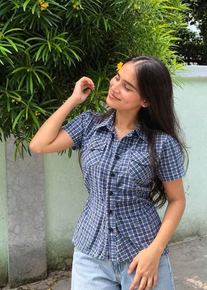 fitted shirt