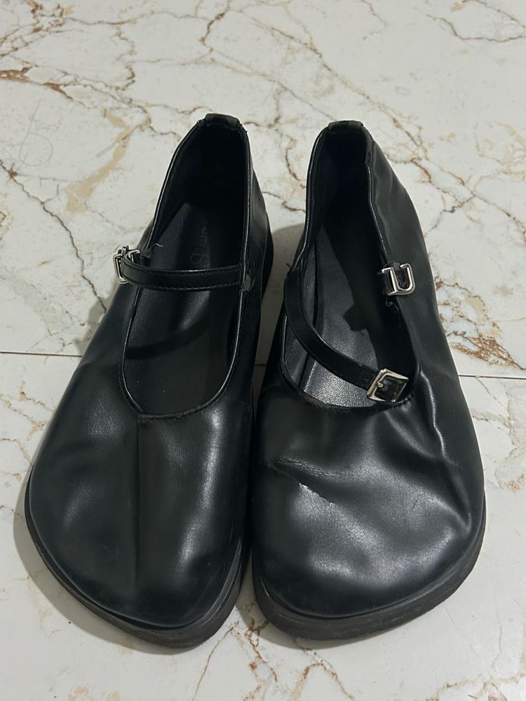 Stylish Black Mary Jane Flats