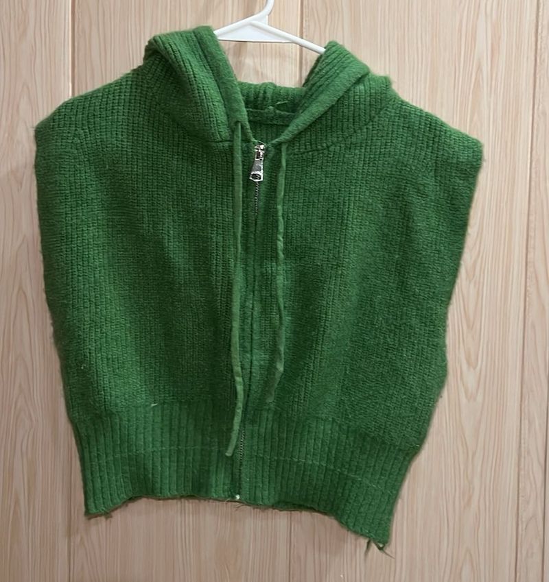Green Knitted Hoodie Vest