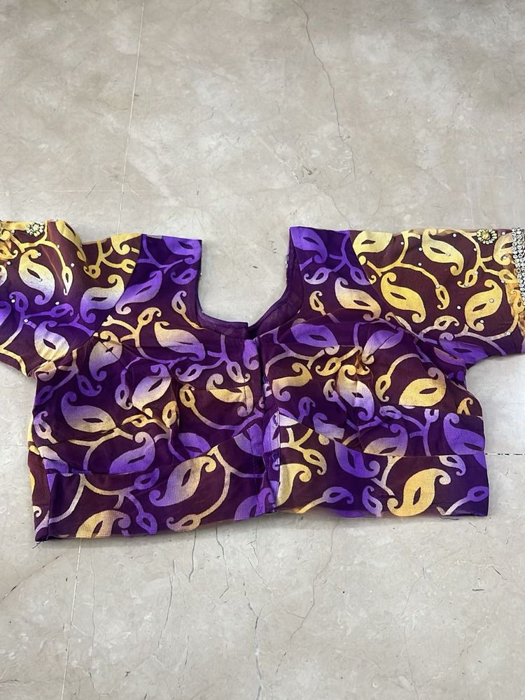 Elegant Printed Blouse