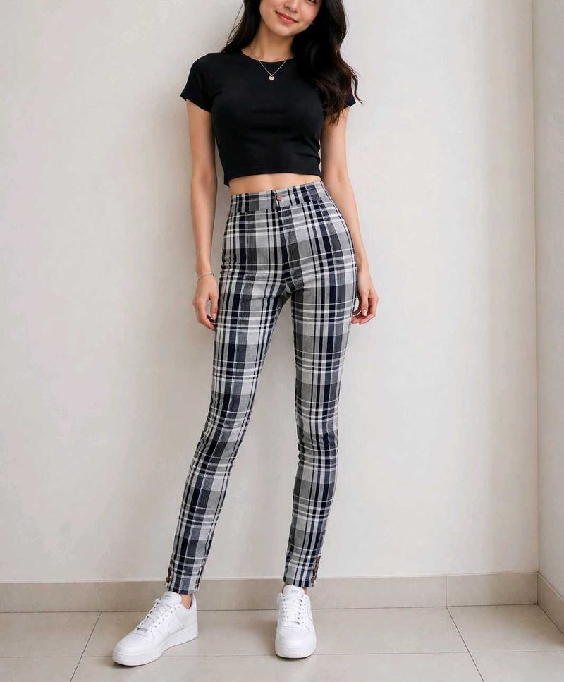 Chic Plaid High-Waisted Pants