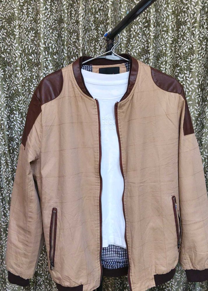 Stylish Men's Bomber Jacket