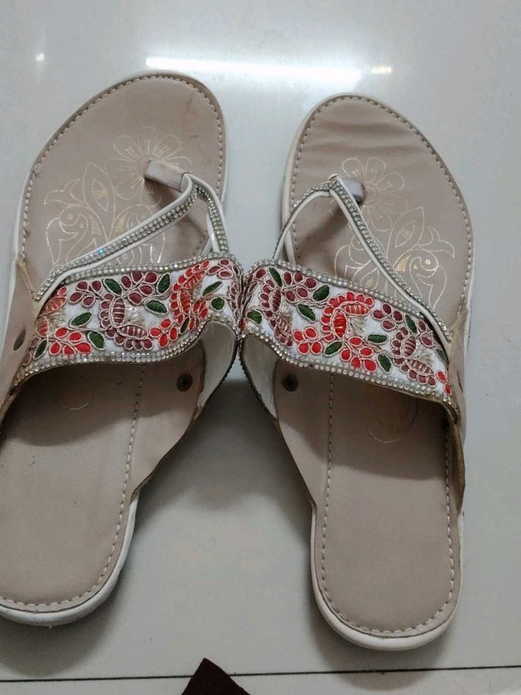 Elegant Floral Flats